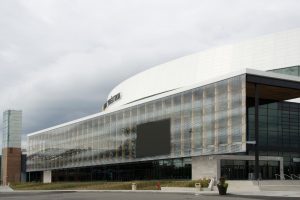 Façade architecturale réalisée par Epsylon pour le Centre Vidéotron