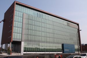 Murs rideaux réalisés par Epsylon pour le